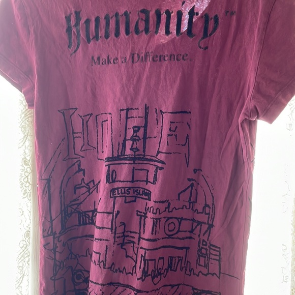 Humanity studded tshirt - Picture 4 of 4